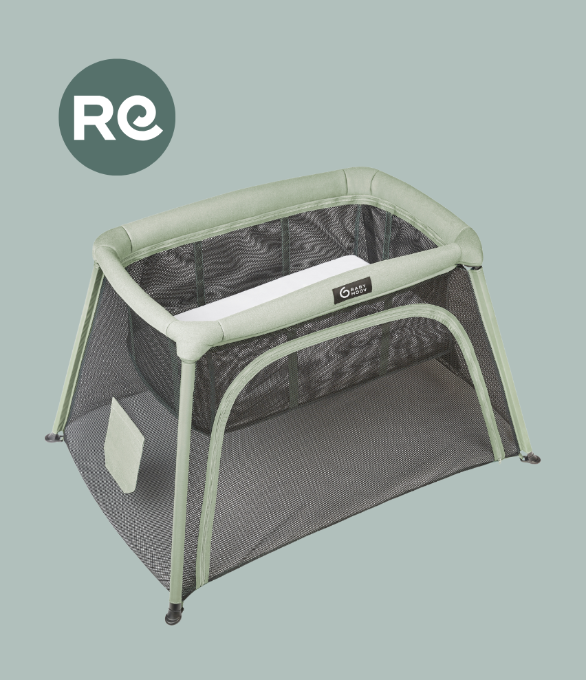 Lit parapluie avec berceau intégré - Moov & Comfy Reconditionné
